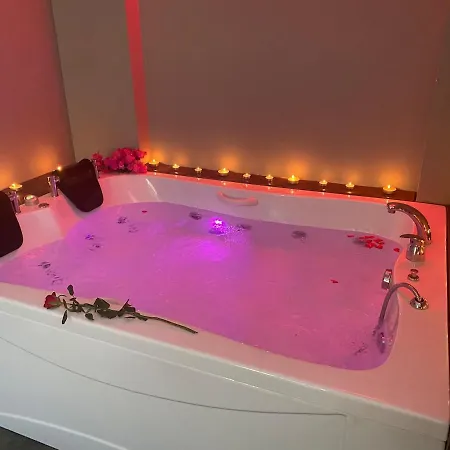 Lotus In Camli Village, Jacuzzi And Pool فيلة *